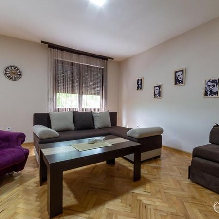 Apartmani Nina S Баина Баща Екстериор снимка