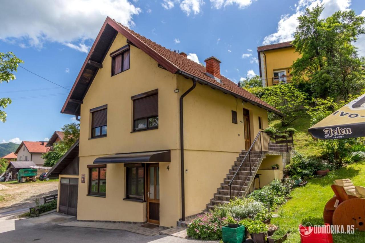 Apartmani Nina S Баина Баща Екстериор снимка