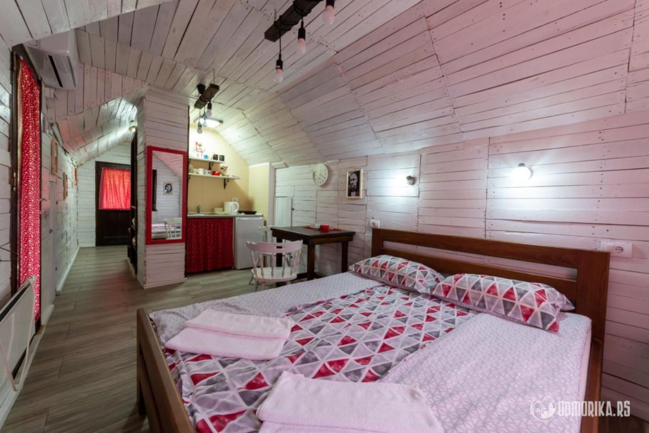 Apartmani Nina S Баина Баща Екстериор снимка