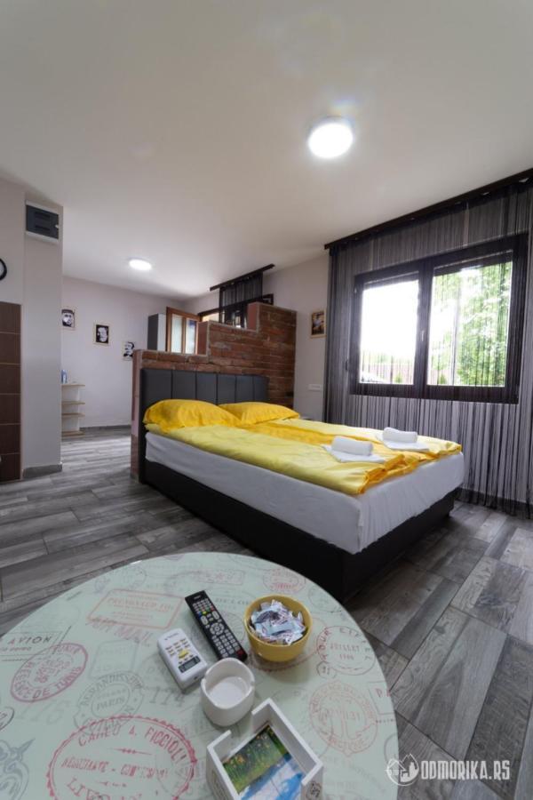 Apartmani Nina S Баина Баща Екстериор снимка